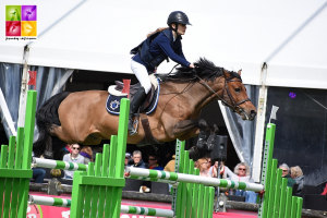 Ilona-Mezzadri-et-Balentino-de-Treille-00-ph.-Poney-As